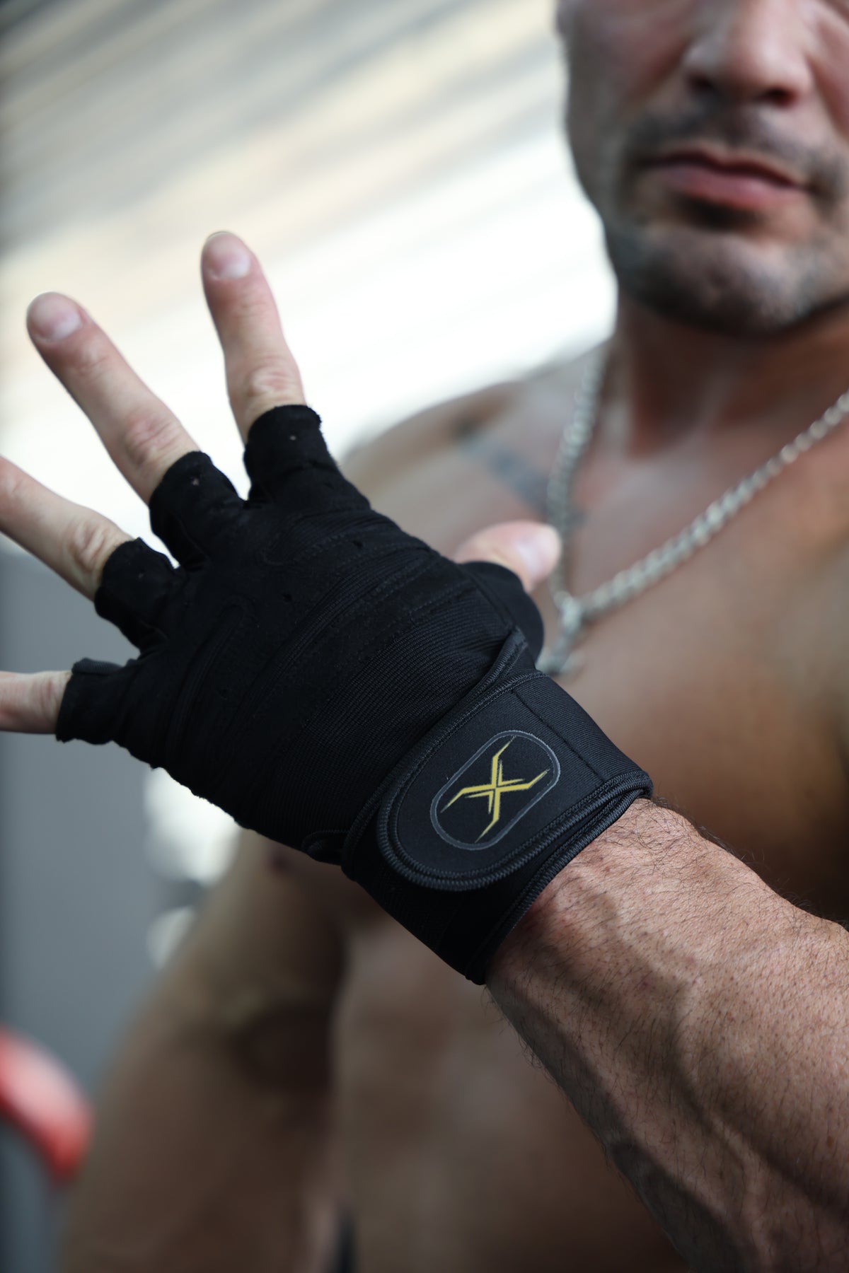 Men's Gym Gloves
